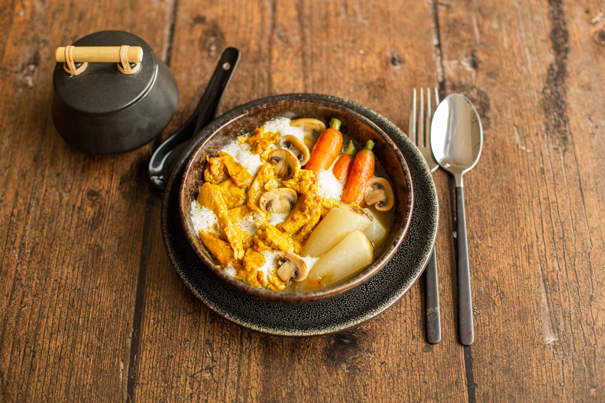 Accro Émincé bouillon tom kha kai