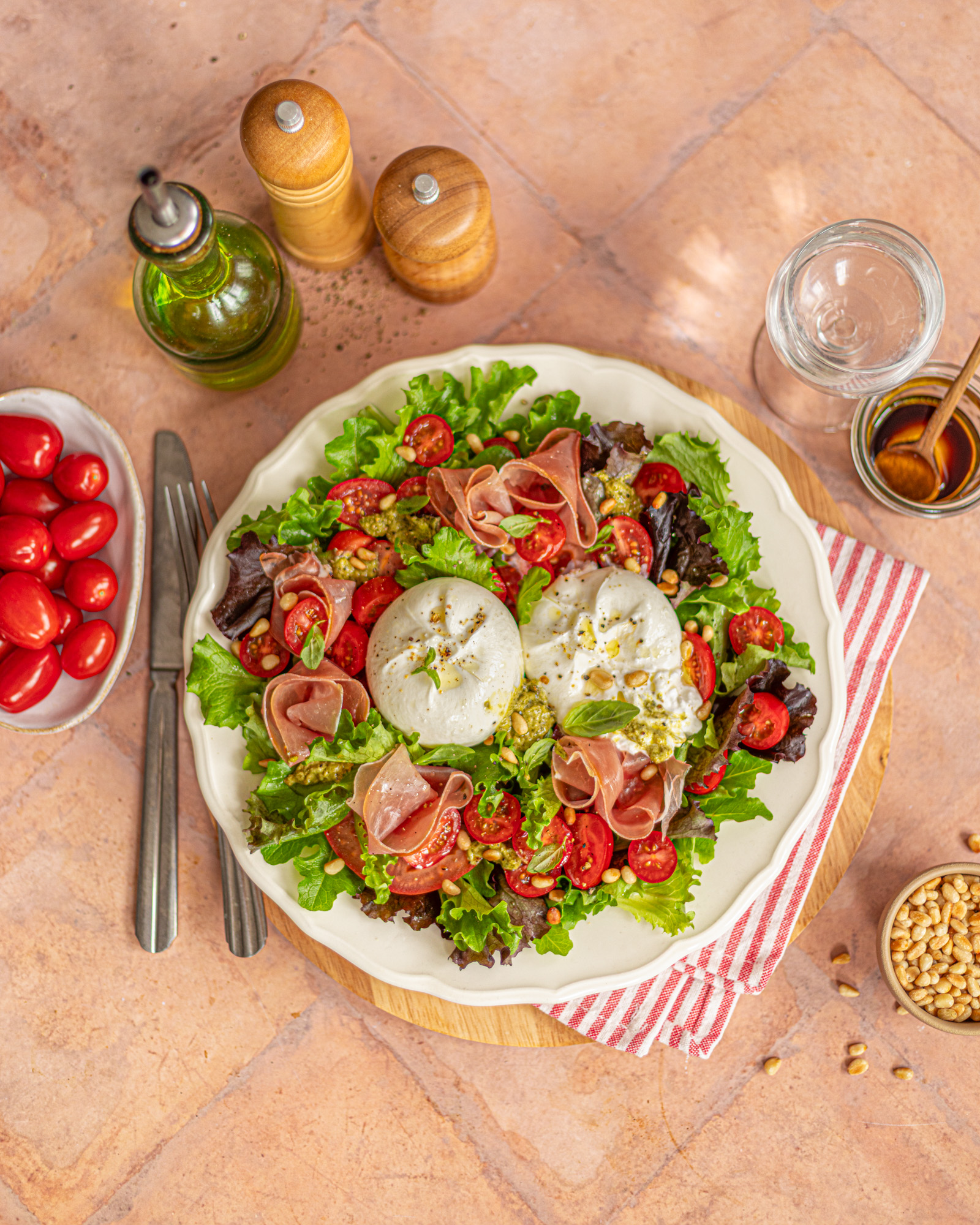Florette, salade burrata jambon cru tomates