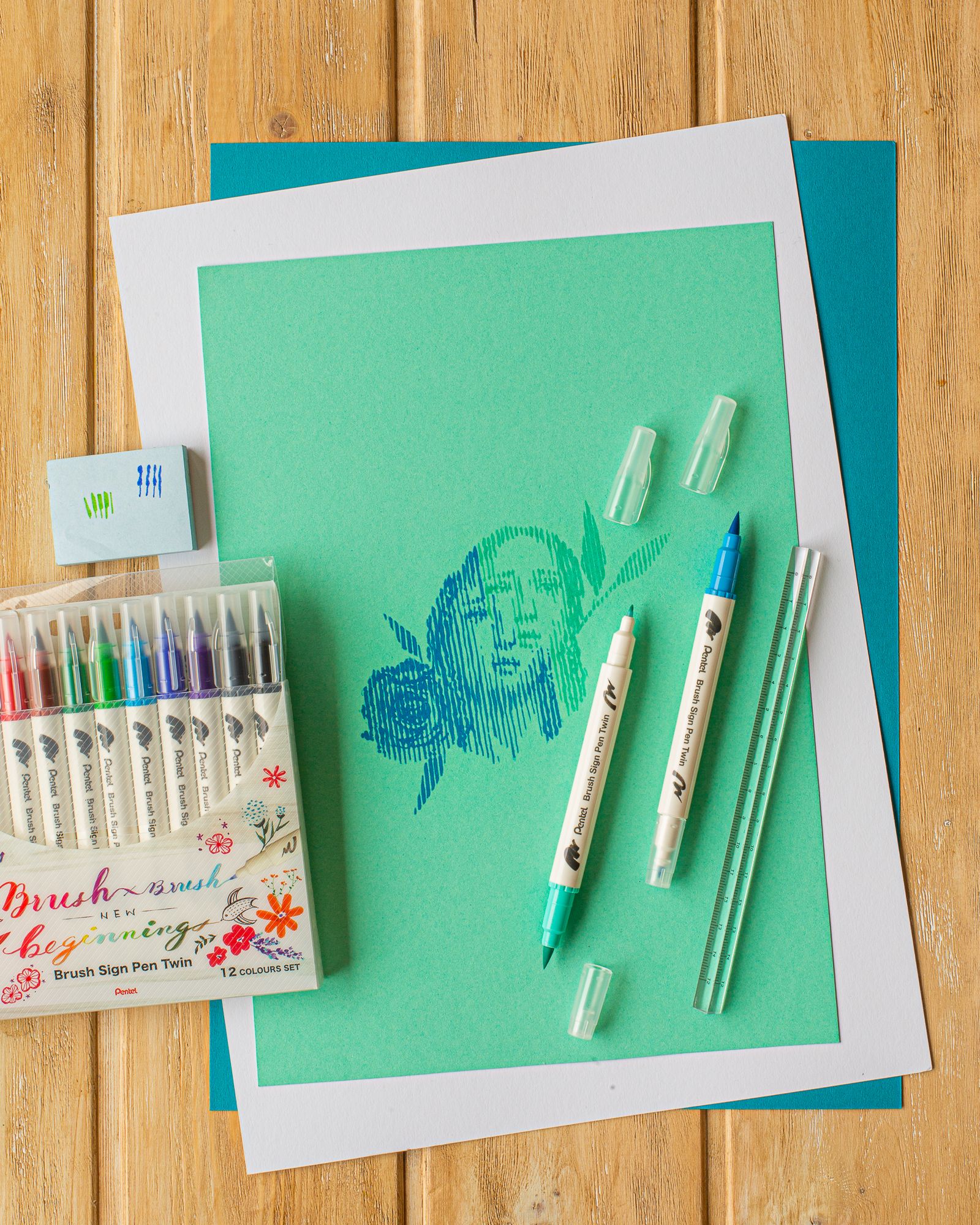 Pentel EnerGel Premium, trio Noël ruban rouge