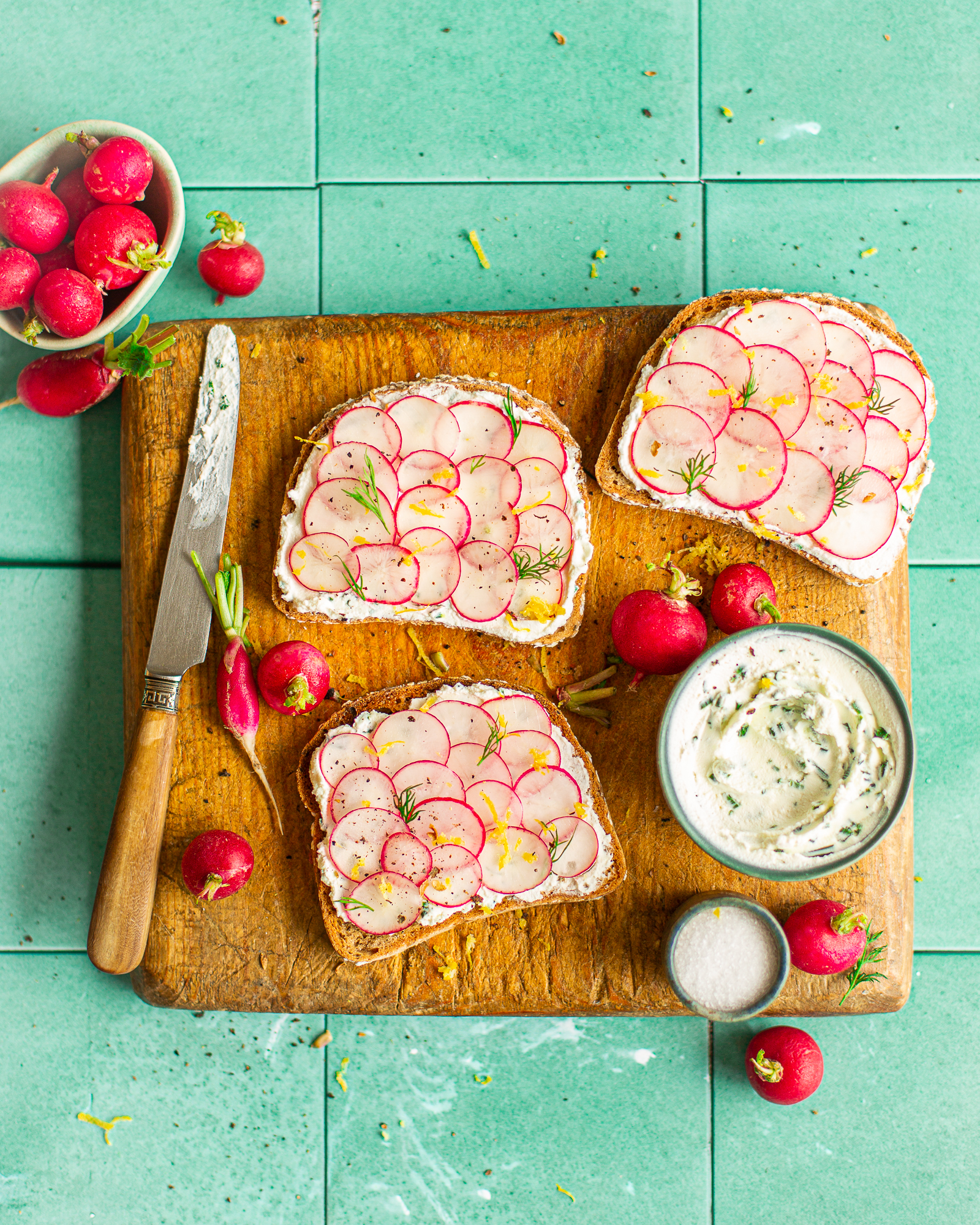 Priméale, tartines radis ricotta